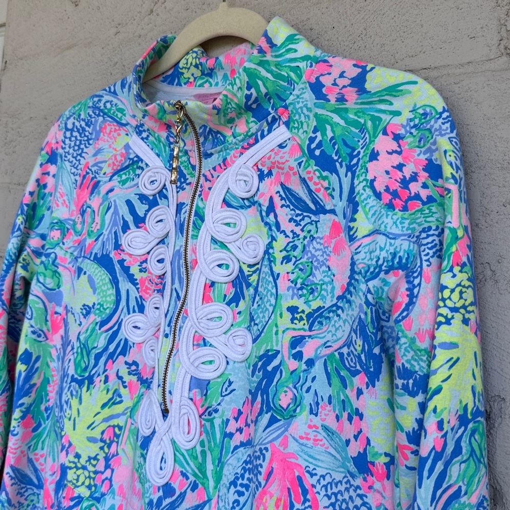Lilly Pulitzer UPF 50+ Skipper Tunic Pop in Mermaids Cove Size XS - Picture 6 of 13